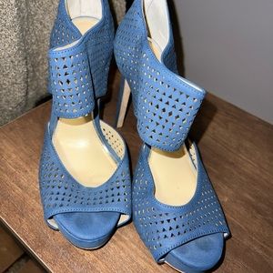 Jessica Simpson heels